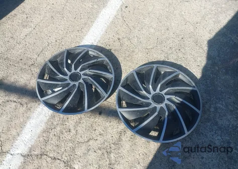 2020 Toyota Corolla Le from USA, damaged, VIN 5YFEPRAE7LP109744